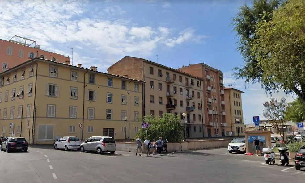 49A House Apartment Livorno